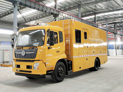 工程救險(xiǎn)車(chē)